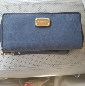 Michael Kors wallet